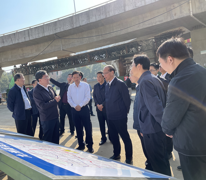吴晓军黄喜忠在调研督导南昌城投公司万搏wanbo(中国)项目时强调 不断提升人民群众幸福指数 推动城市更高质量发展更可持续发展